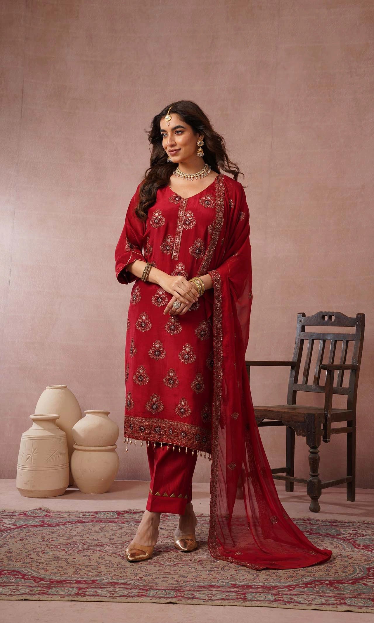 Tanvera Maroon Embroidered Kurta Set With Dupatta