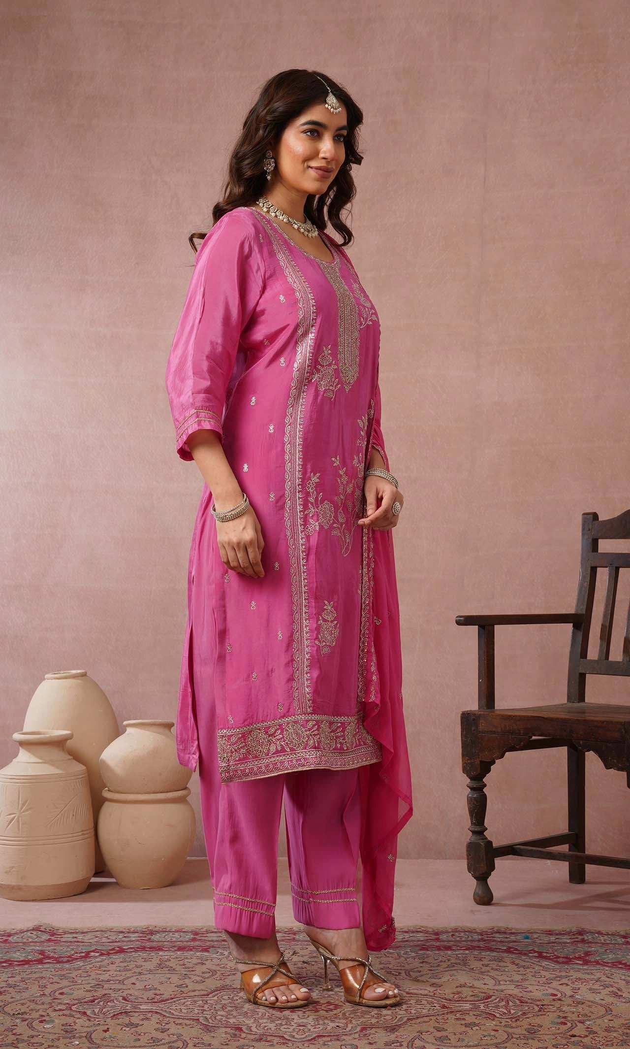 Modak Pink Embroidered Kurta Set With Dupatta