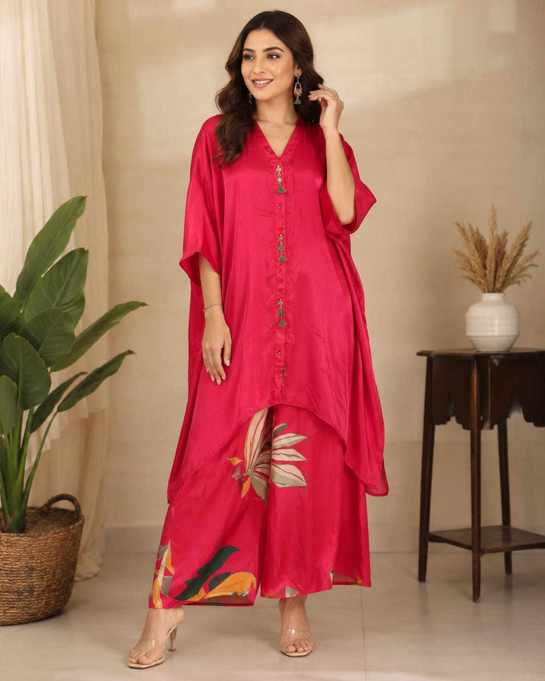 Radiant Fuchsia Satin Kaftan Co-Ord Set – Elegant Floral Wide-Leg Ensemble.